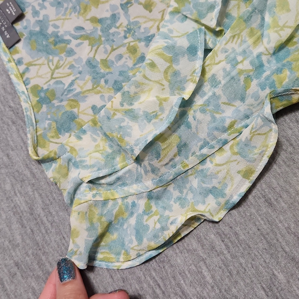 Y2K ANN TAYLOR 100% Silk Sheer Ditsy Floral Ruffled V-Neck Summer Blouse Top - Picture 6 of 15